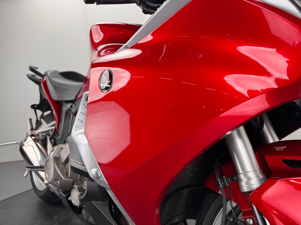 Fahrzeugabbildung Honda VFR 1200 DCT *KOFFER *TOP-ZUSTAND