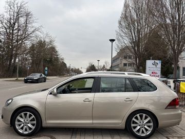 Volkswagen Golf - 2