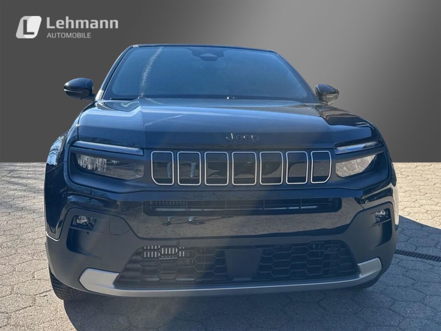 Fahrzeugabbildung Jeep Avenger BLACK EDITION-Winterpaket-Ganzjahresreif
