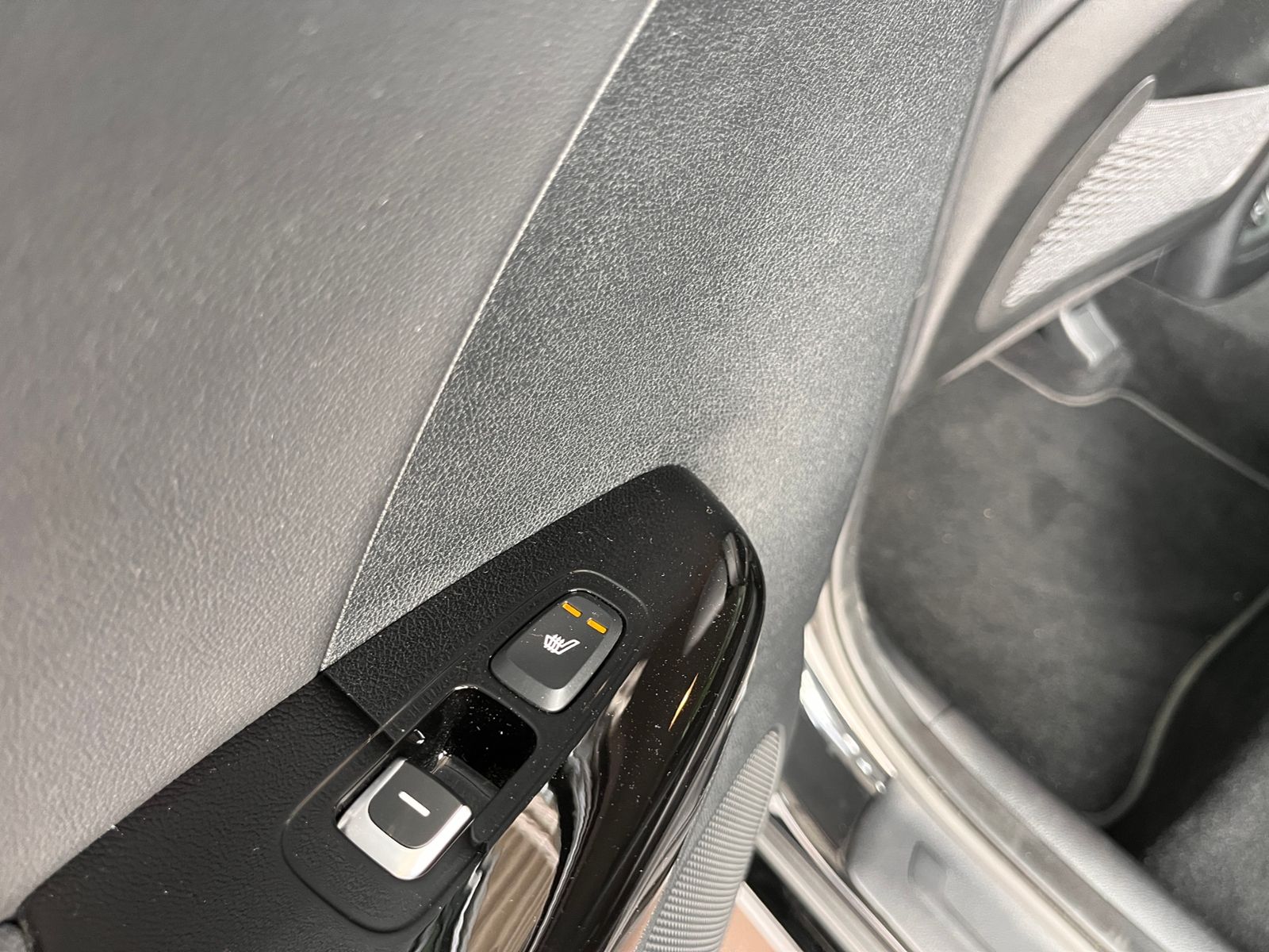 Fahrzeugabbildung Kia Sportage Black Edition 4WD JBL LED NAVI