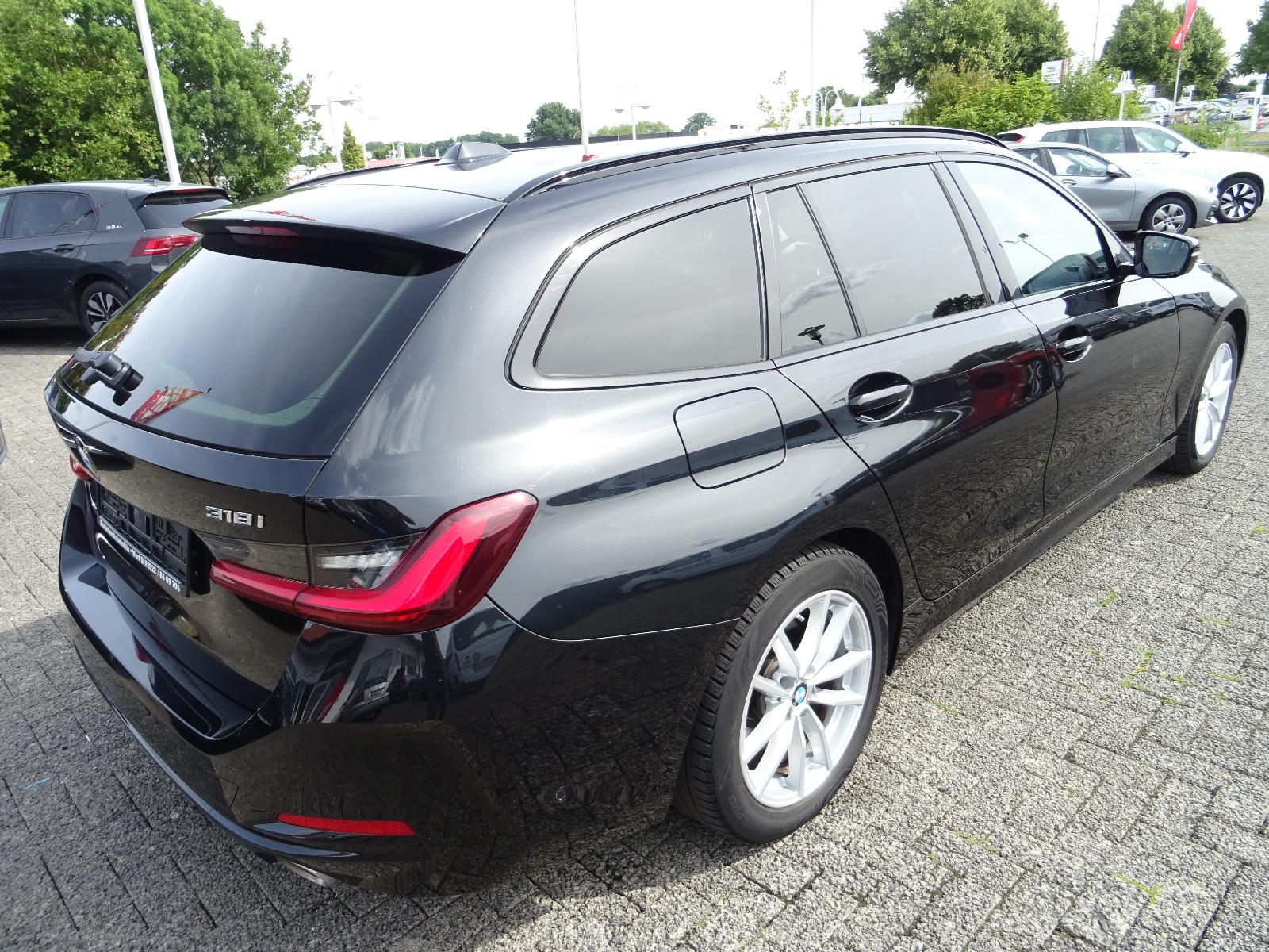 BMW 3 Series iA Touring LED Navi HUD Virt. Kamera Innov., миниатюра 5