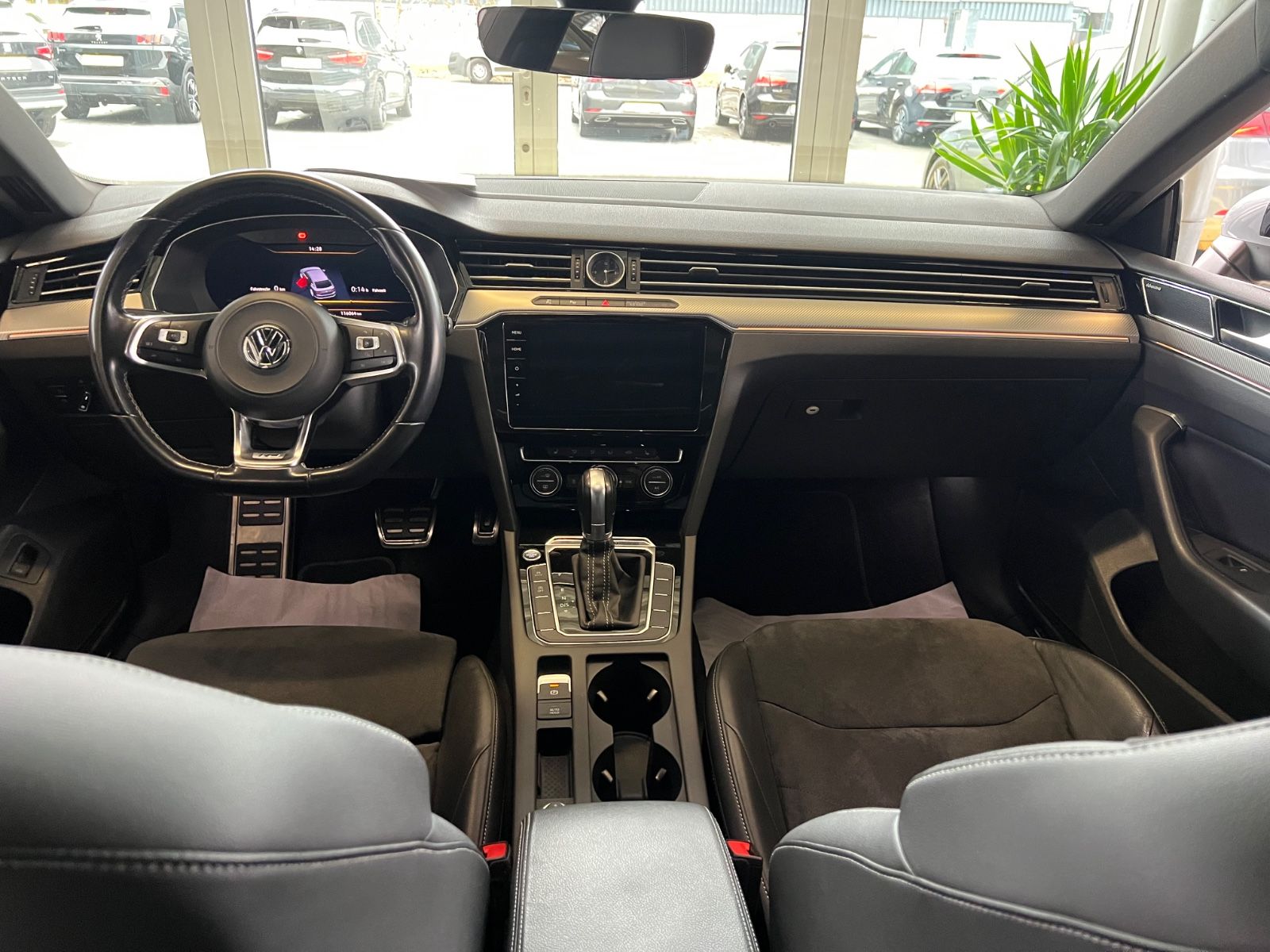 Fahrzeugabbildung Volkswagen Arteon R-Line 4Motion 239PS *PANORAMADACH*ACC*