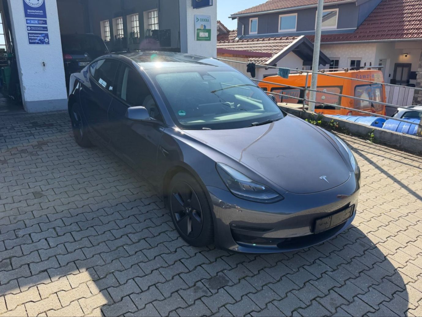 Tesla Model 3 Long Range Dual AWD | AHK