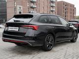 Skoda OCTAVIA C. RS 2.0 TSI DSG Kam. Navi Pano ACC HUD - Skoda Octavia Jahreswagen: Kombi, RS