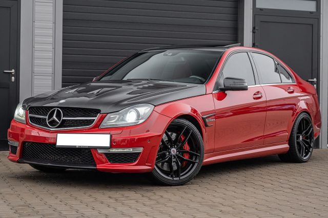 Mercedes-Benz C 63 AMG CARBON