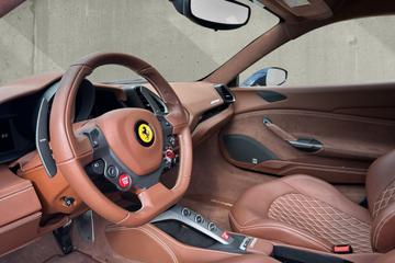 صورة مصغرة 11 لـ 2017 Ferrari 488 GTB