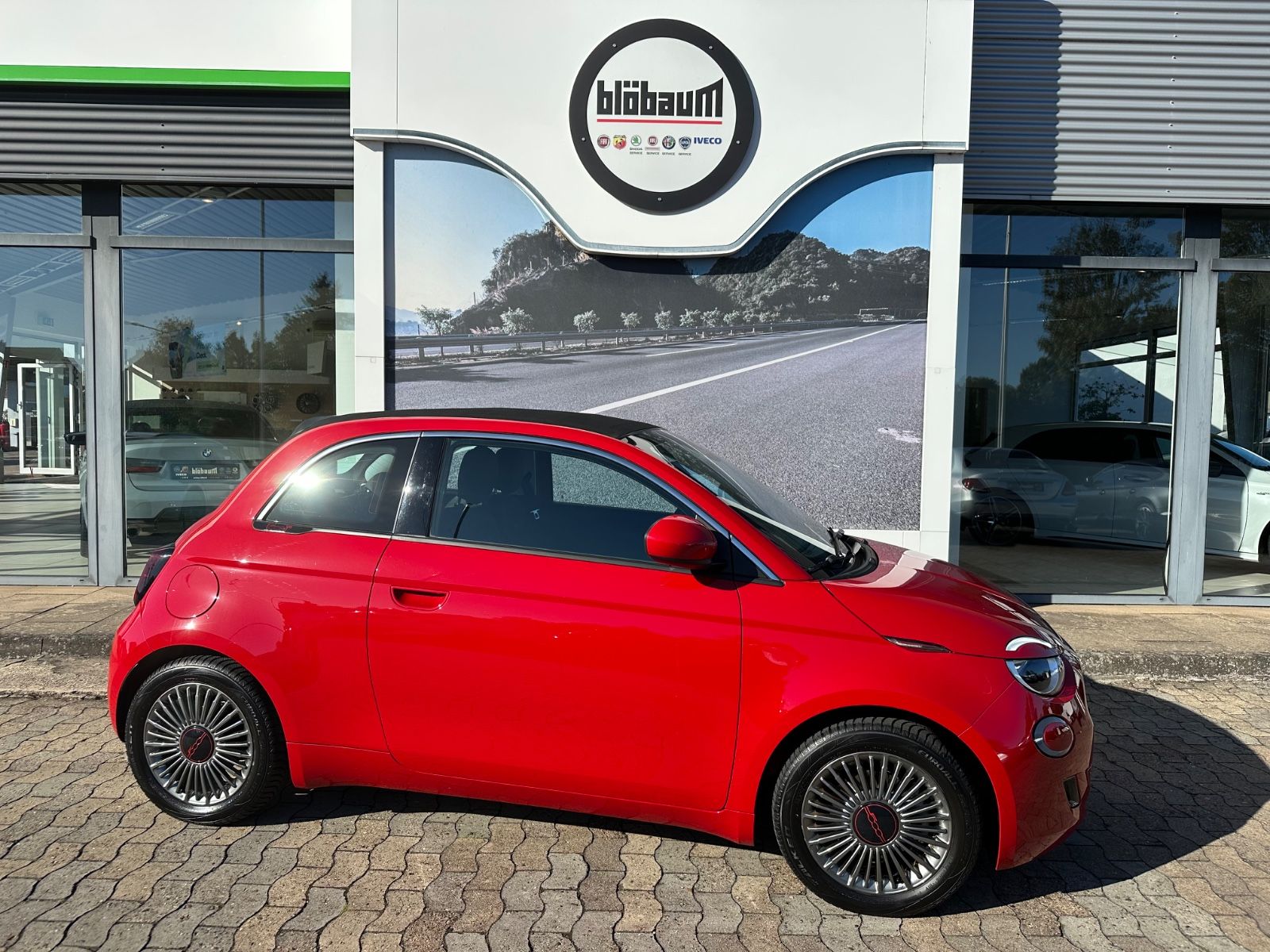 Fiat 500 e Red