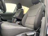 Volkswagen Golf VII Comfortline 17" ALU NAVI LED SHZ PDC - : Schwarz, Isofix