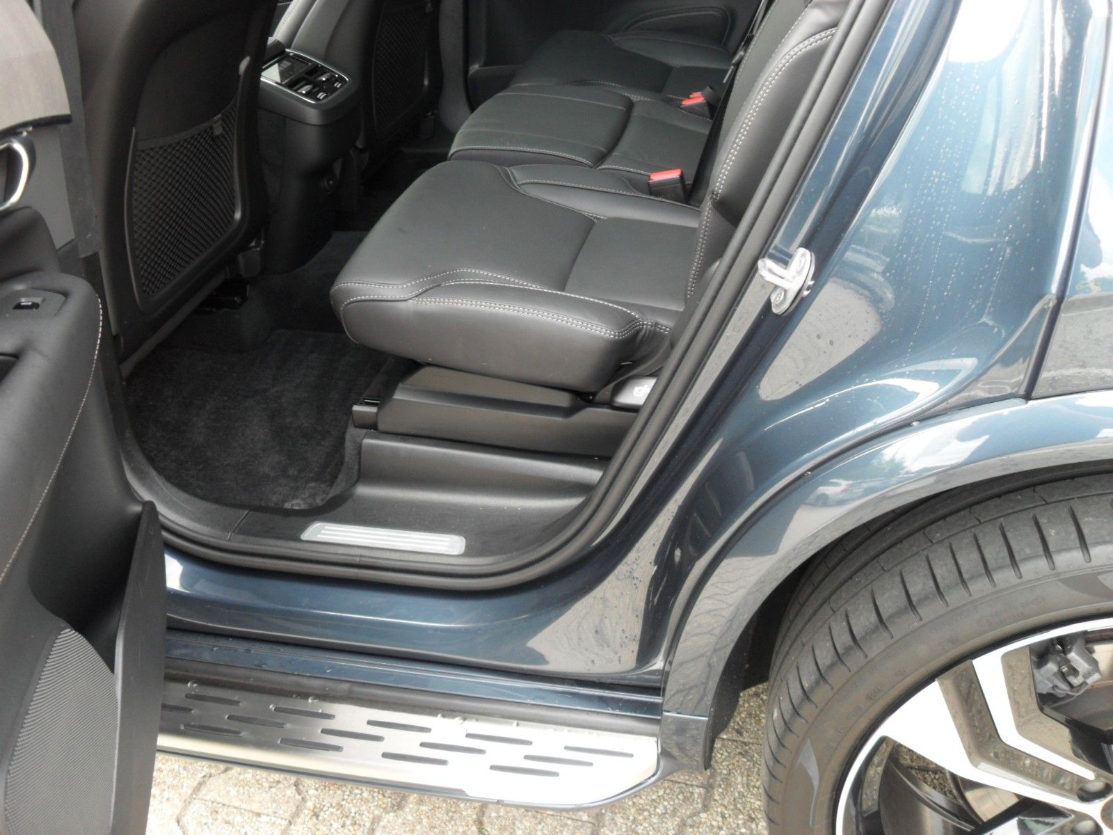 Fahrzeugabbildung Volvo XC 90 Ultimate Bright AWD