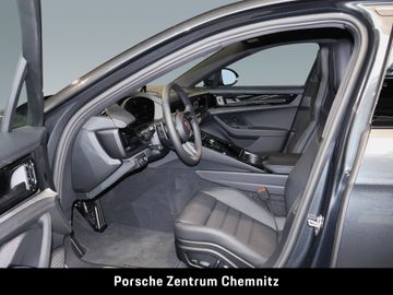 Porsche Panamera - 12