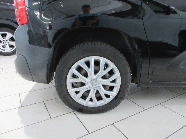 Fahrzeugabbildung Citroën Berlingo 1.2T Live M  2xSCHIEBETÜR/SPURASSISTENT