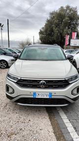 Andere Volkswagen T-Roc 1.0 TSI Style BlueMotion Techno - Andere: Beige