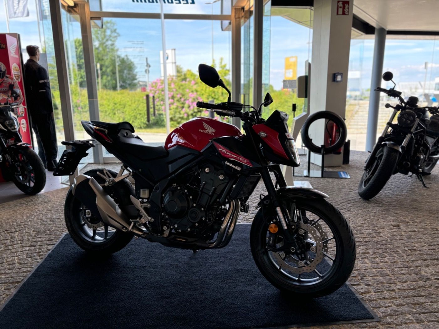 Fahrzeugabbildung Honda CB 500 Hornet 2025