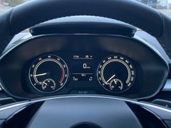 SKODA Fabia beheizb. Frontsche+Lenkrad SHZ ACC CarPlay