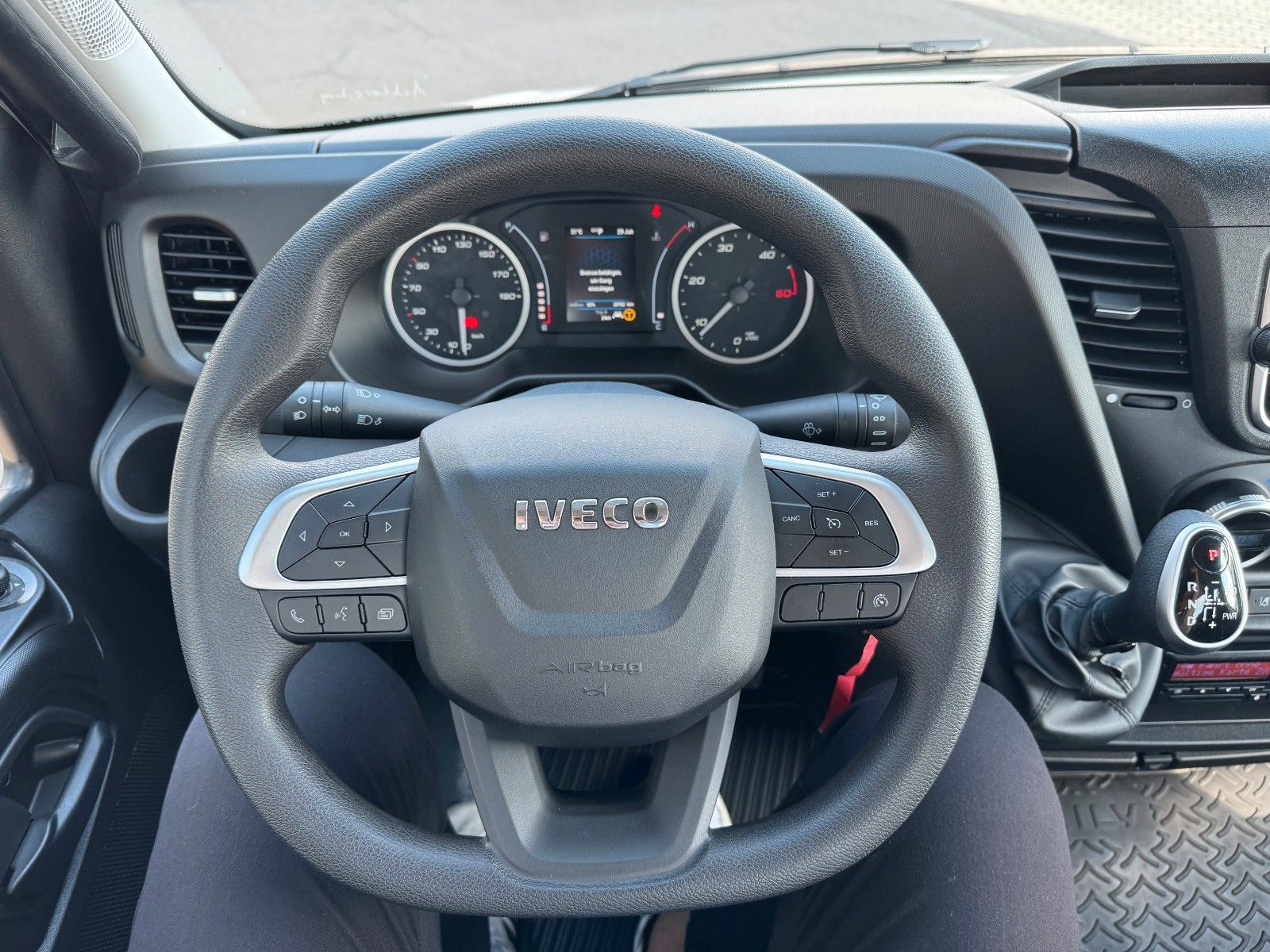 Fahrzeugabbildung Iveco Daily 70C18 HA8 3.0L A8 *R.4.350mm*Automatik*AHK