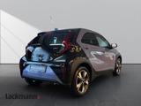 Toyota Aygo X 1,5 l Hybrid Teamplayer *SHZG*KAMERA* - mit Hybrid-Antrieb: Violett, Kleinwagen