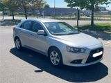 Mitsubishi Lancer Sportback 2.0 DI-D - Mitsubishi Lancer: 2.0