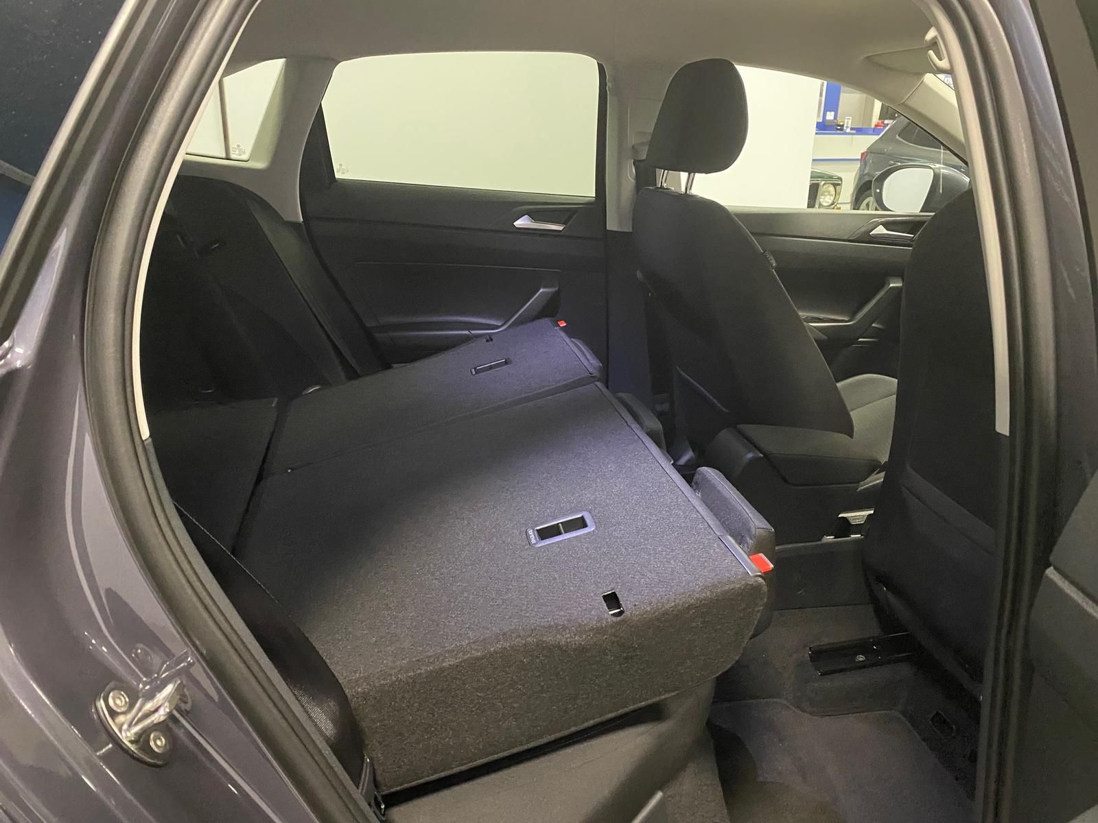 Fahrzeugabbildung Volkswagen Taigo 1.5 16V TSI ACT Life+APP+MATRIX+ALLWETTER+