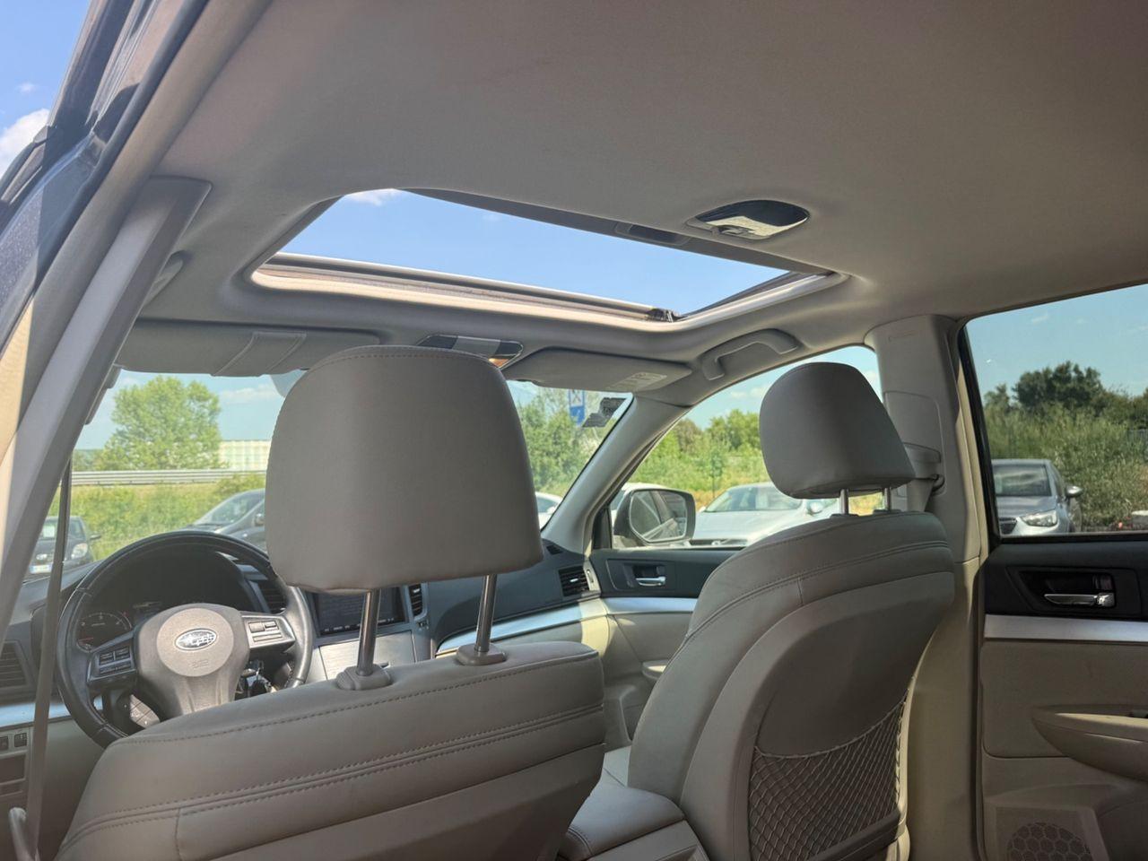 Subaru Outback 2014 — photo 14