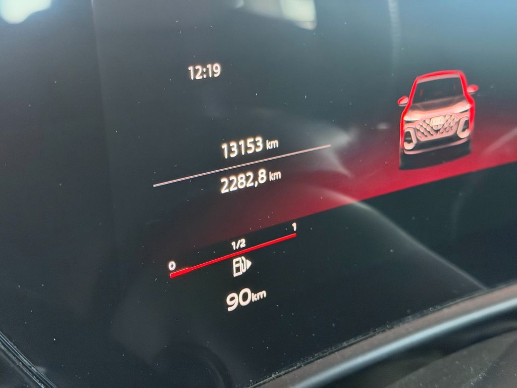 AUDI Q5 2.0 TFSI quattro 150 kW AUDI Q5 2.0 TFSI quattro 150 kW