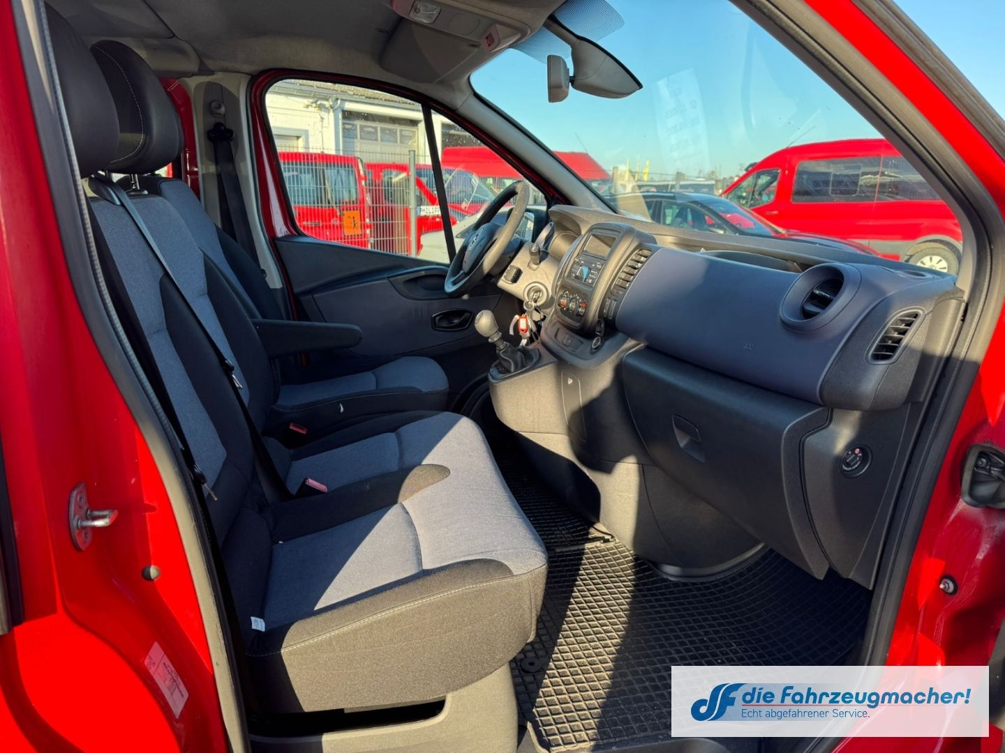 Fahrzeugabbildung Opel Vivaro B Kasten L1H1 2,7t 1.6 CDTI *8086 *EXPORT