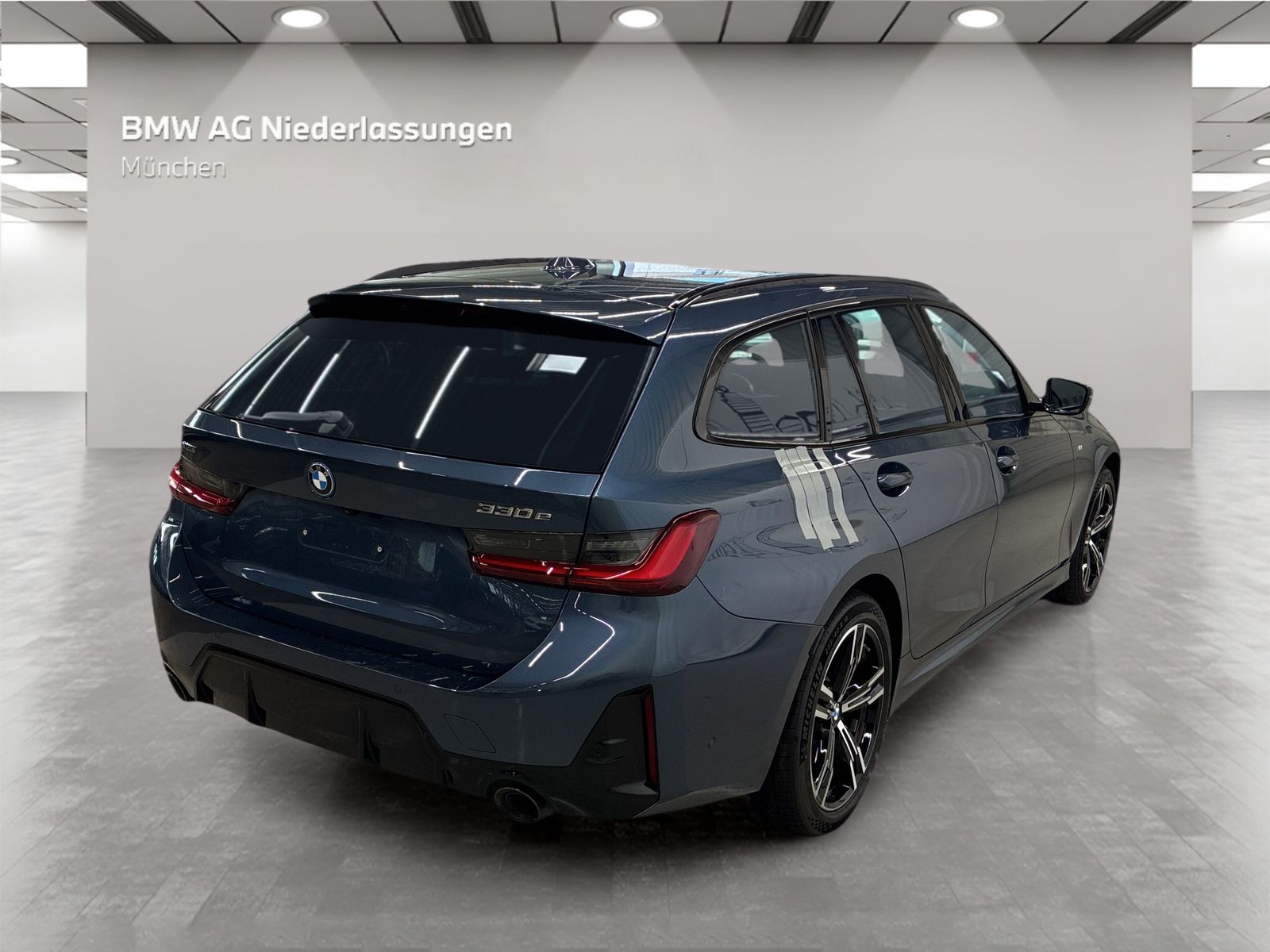 BMW 330e xDrive Touring M Sport AHK Harman K Kamera foto 4