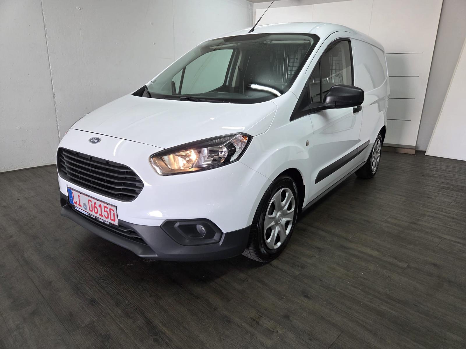 Ford Transit Courier RückfahrKamera
