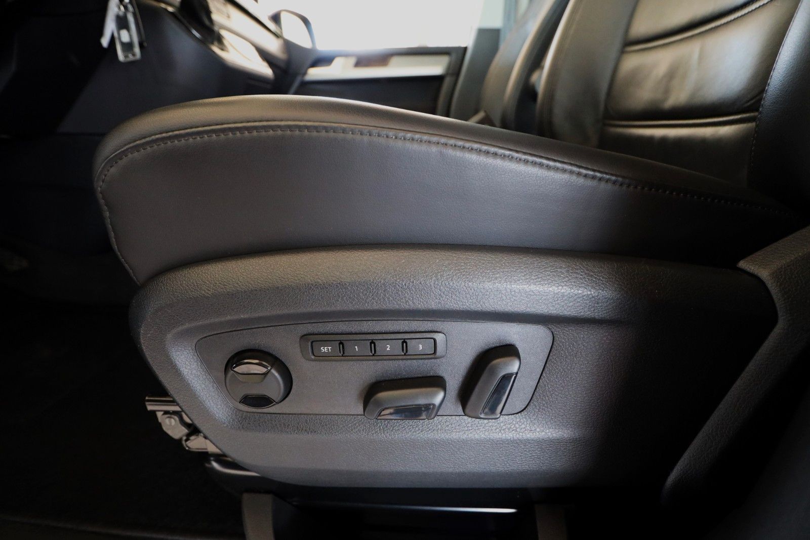 Volkswagen T6 Multivan 2.0 TSI Comfortline lang AHK STHZ foto 21