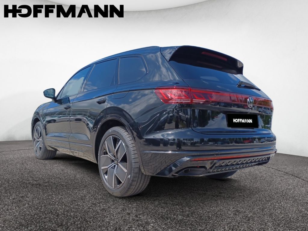 Fahrzeugabbildung Volkswagen Touareg R 3.0 V6 e-Hybrid 0,5% Steuervorteil