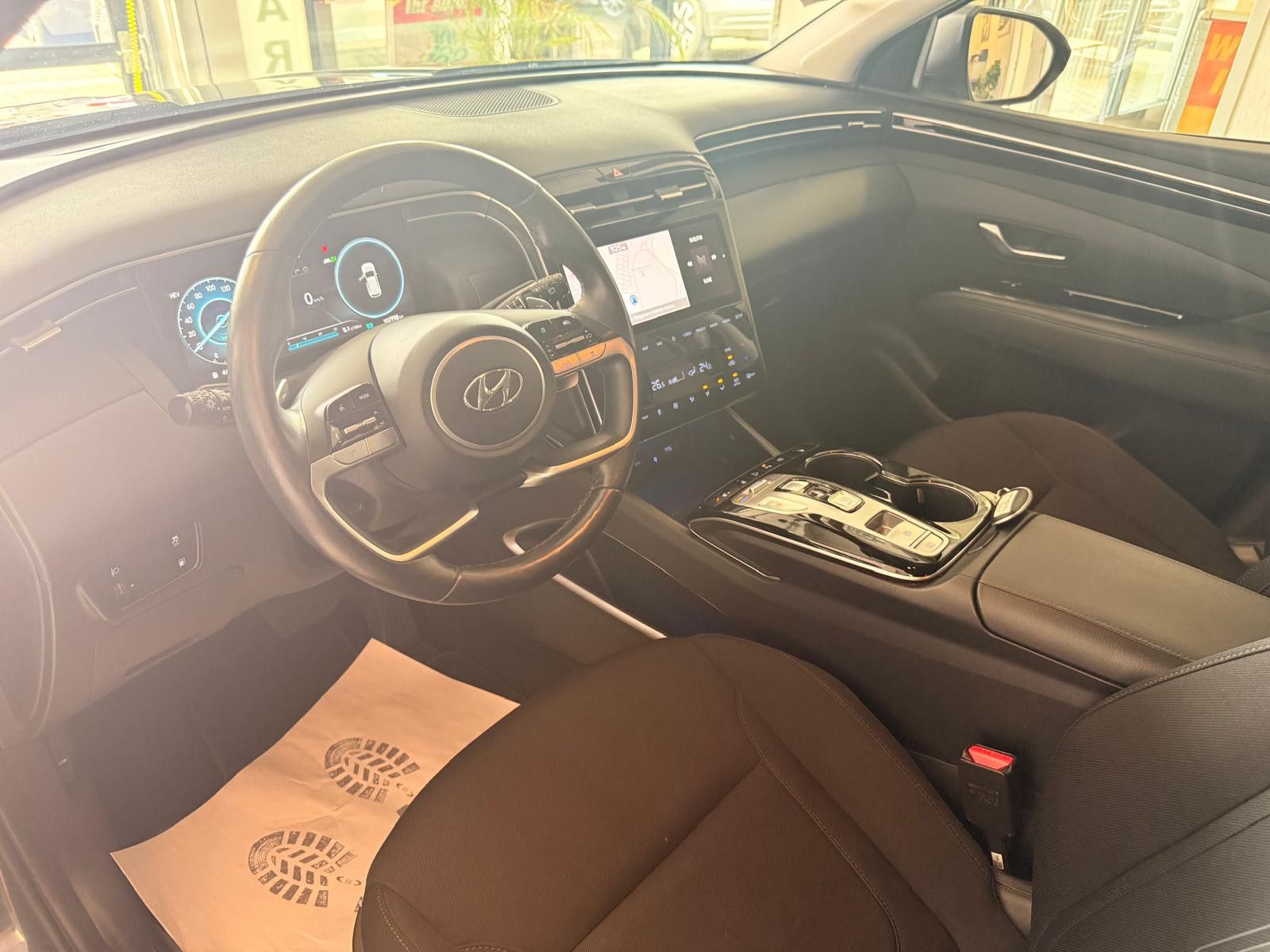 Fahrzeugabbildung Hyundai Tucson Trend Plug-In Hybrid 4WD/1.HAND/NAVI/LED