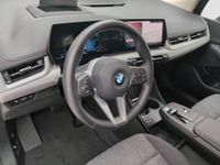 BMW 223 Active Tourer - Vorschau Bild 12