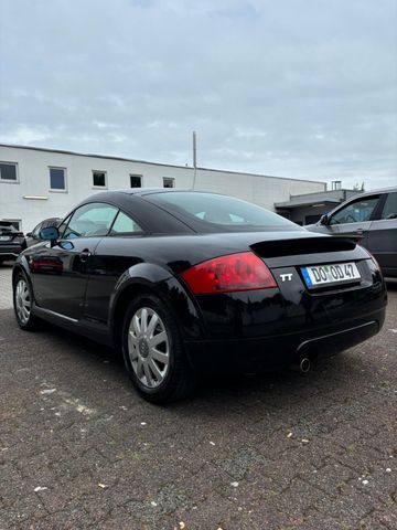 Audi TT 1,8 Turbo TÜV  NEU