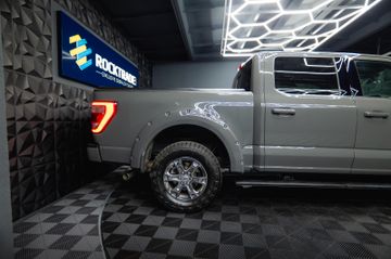 Ford F 150 - 12