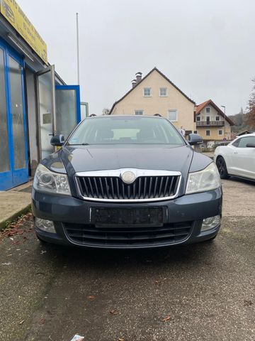 Skoda Octavia Combi Ambiente 4X4