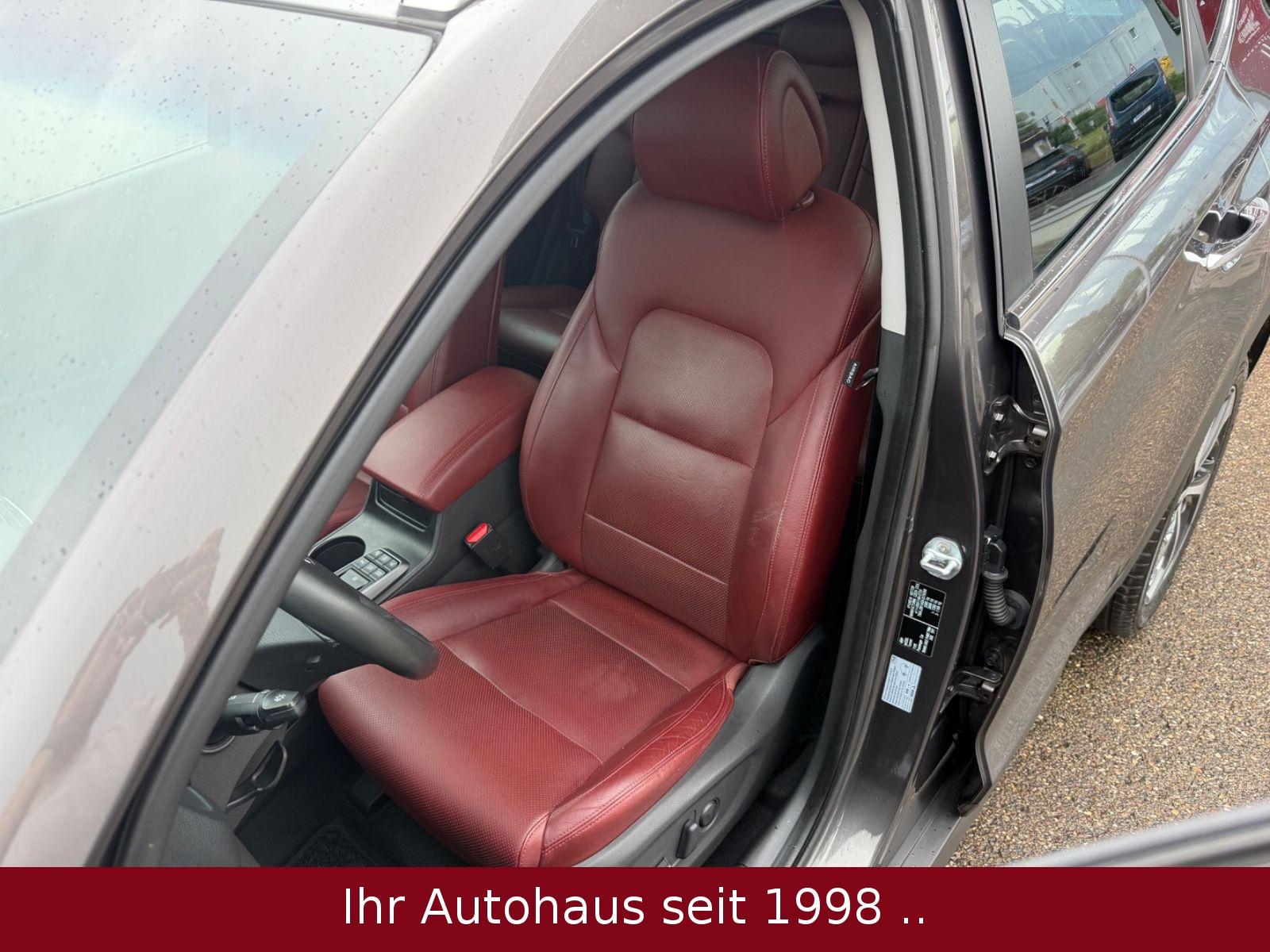 Hyundai Tucson 1.7 CRDi Premium Aut. *LED/AHK/CAM/LEDER*