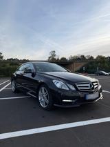 Mercedes-Benz E250CGI Coupé|AMG-Optik|Scheckheft|Automatik|TÜV - Mercedes-Benz E 250: Coupe, Cgi