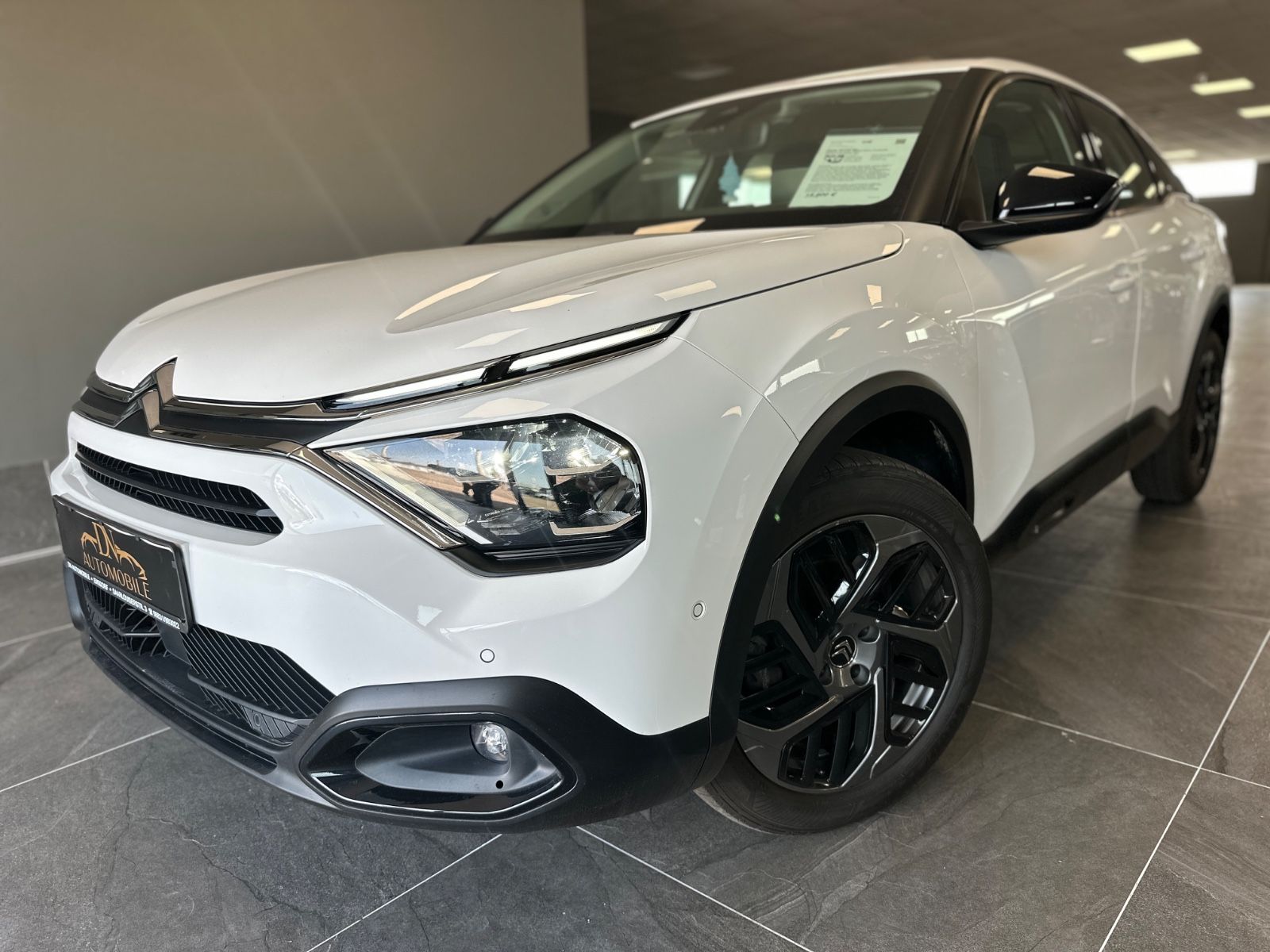 Citroën C4 Lim. Shine /Kam./Totwass./Automatik/Head Up/