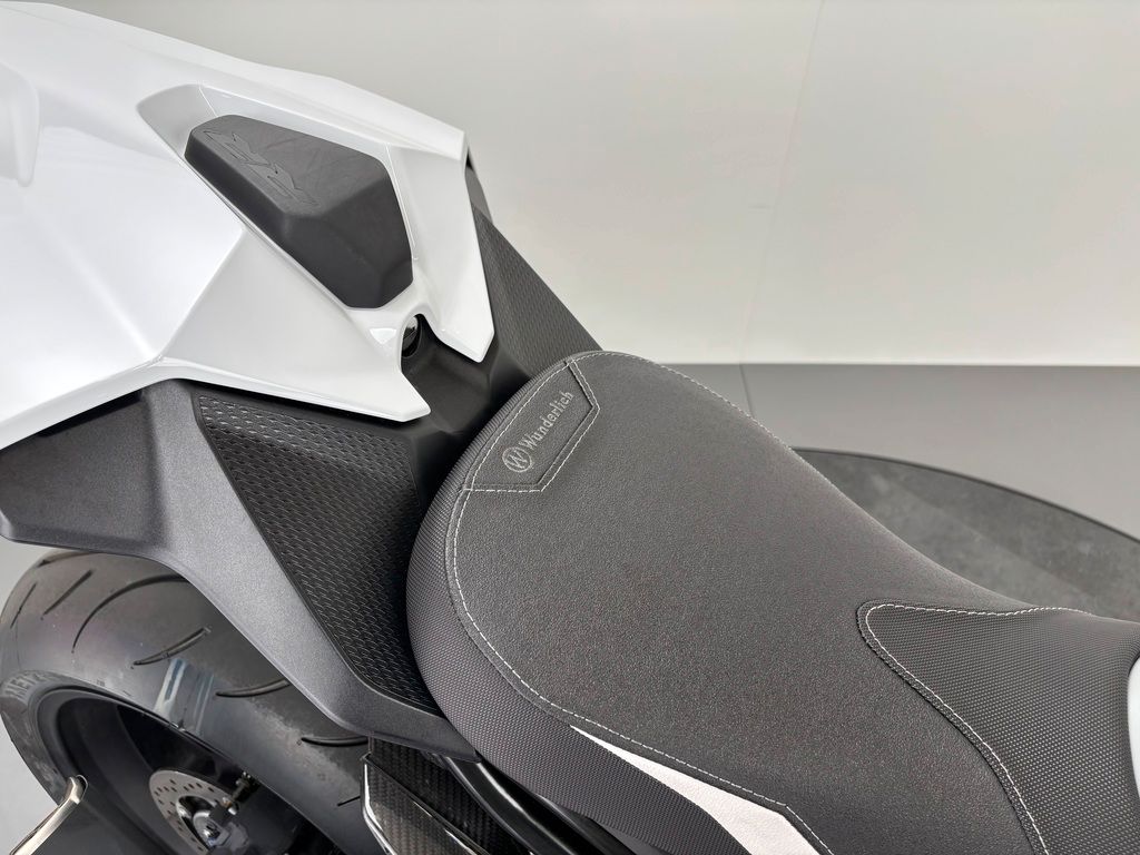 Fahrzeugabbildung BMW S1000 RR *WUNDERLICH *TracTive-SUSPENSION