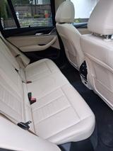 BMW X3 xDrive20d  - BMW X3 in Wiesbaden
