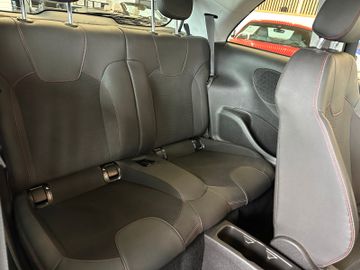 MYAUTOCENTER – Gebraucht- und Jahreswagen mit Werkstattservice in Pfaffenhofen Opel Adam S *2. Hand*Klima*SHZ*PDC*Lenkradheizung*