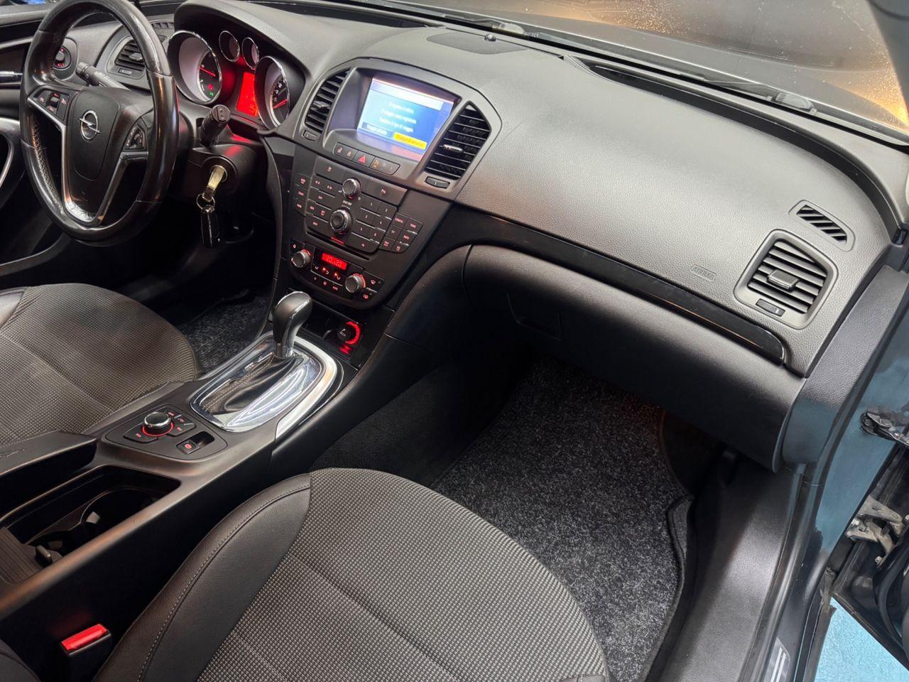 Opel Insignia 2013 — photo 15
