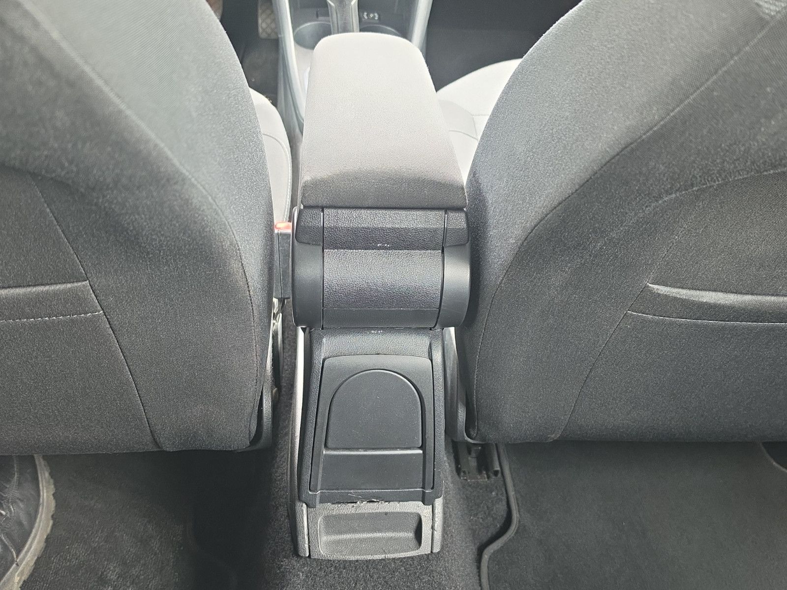 Fahrzeugabbildung Volkswagen Polo V Comfortline BlueMotion/BMT KLIMA SHZ TEMP