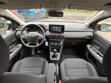 Dacia Sandero Stepway Expression TCe 90