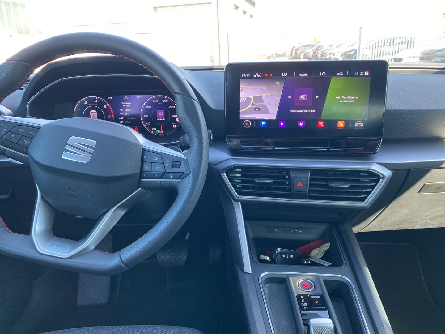 Fahrzeugabbildung SEAT Leon Sportstourer FR 2.0 TDI EU6d Navi Digitales