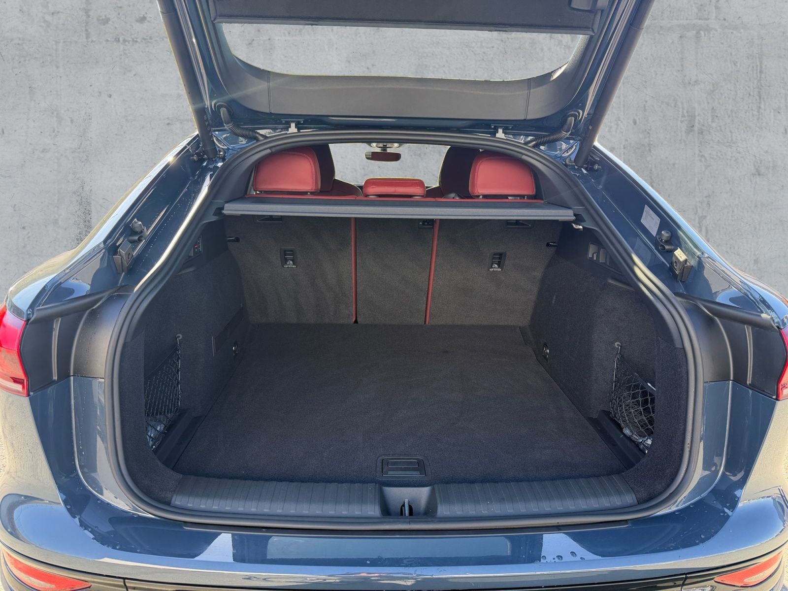 Audi SQ6 e-tron - Bild 14