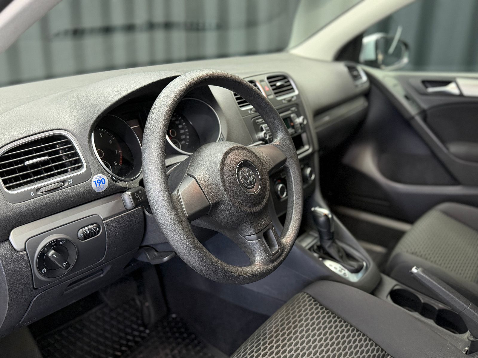 Fahrzeugabbildung Volkswagen Golf VI Trendline|DSG|1.HAND|TÜV NEU