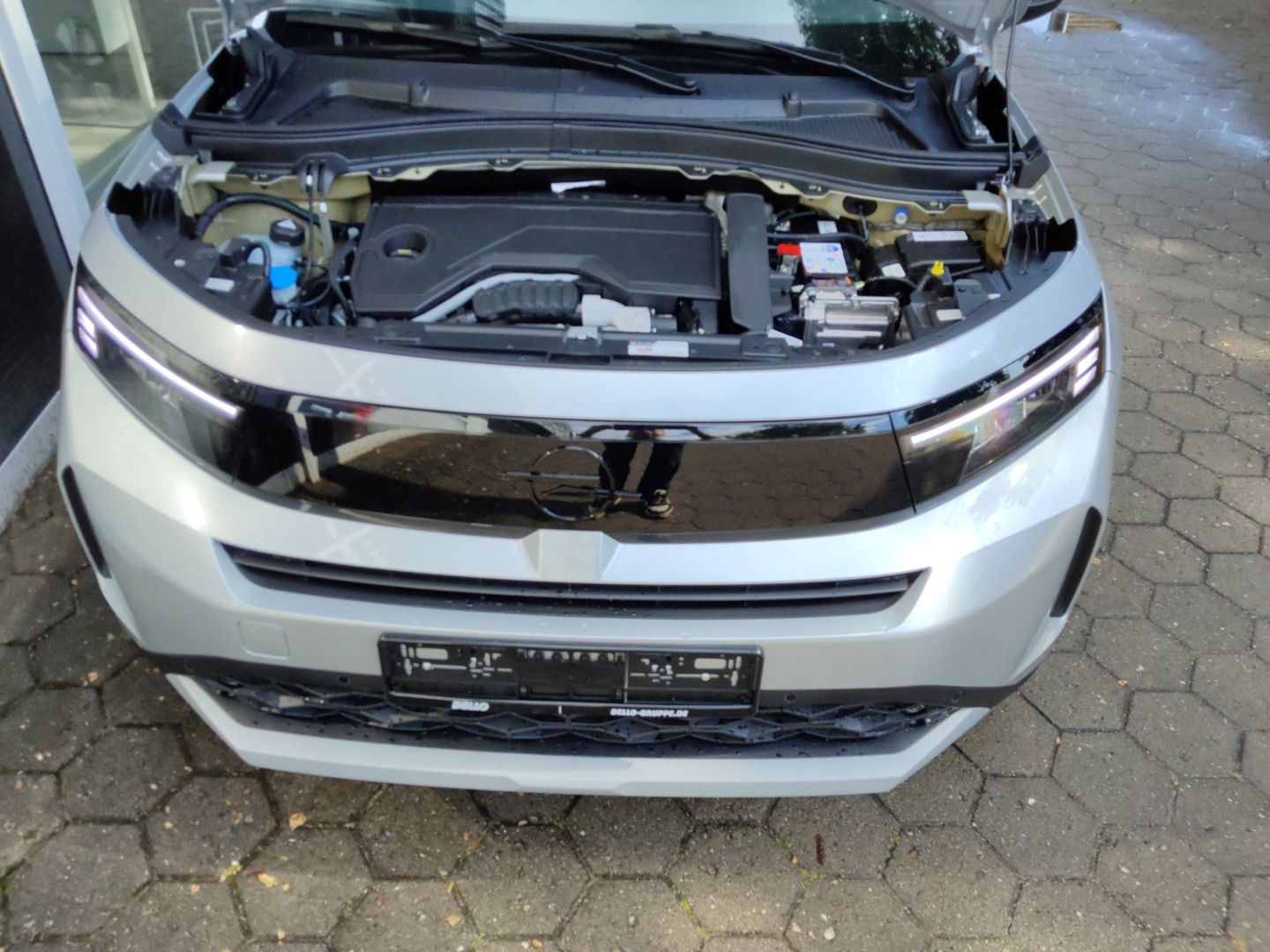Opel Frontera - Bild 14