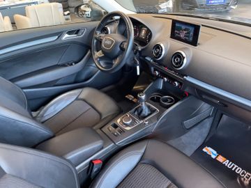 Audi A3 ambiente *BI-XENON*NAVI*TEMPOMAT*SZHZ*KLIMA*