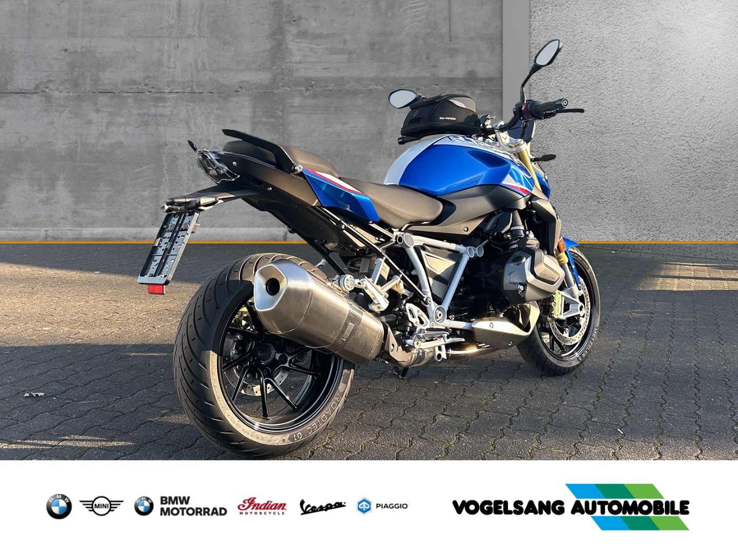 Fahrzeugabbildung BMW R 1250 R Dynamik-Paket, Style Sport, Sportlenker