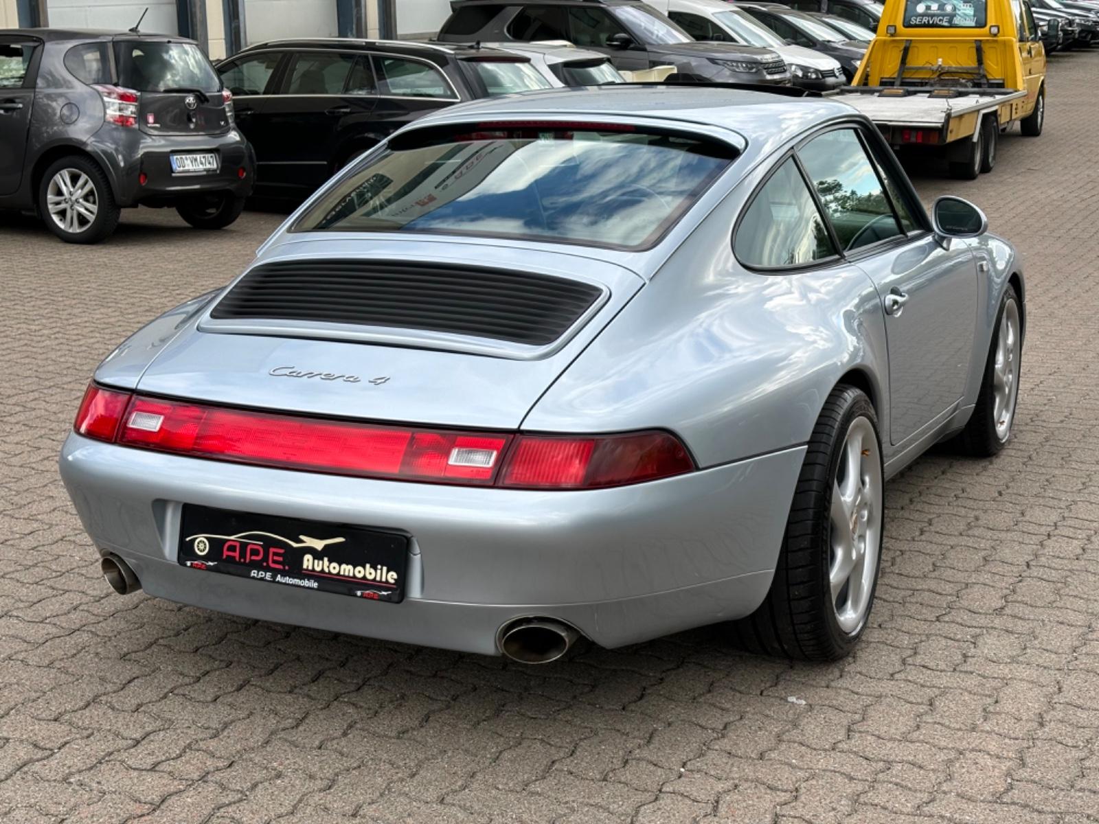 Porsche 911 / 993 Carrera 4 Coupe NOTE 2+ DE FAHRZEUG
